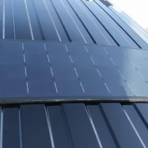 Pacchetto completo di pannelli solari per tetto a soffietto VW California T6 T6.1 per un'alimentazione elettrica autosufficiente