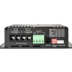 Batterie-Booster 12V / 30A zur schnellen und optimalen Ladung der Boardbatterie