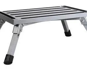 Stabile Carbest Einzeltrittstufe klappbar aus hochwertigem Stahl für Camping und Wohnmobil