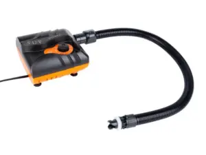 Pompa elettrica ad alta pressione Camp4 12V: gonfiaggio potente, rapido e intelligente