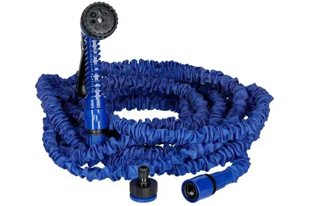 Camp4 Flexibler Wasserschlauch 7,5–22,5 m mit Sprühpistole